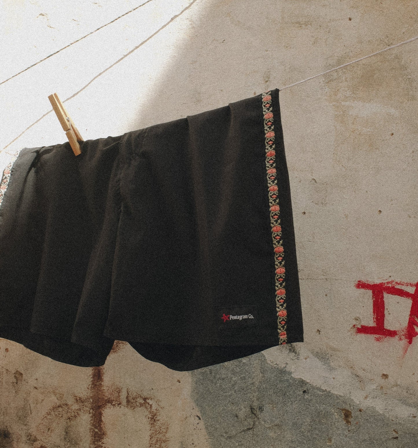 Black Flowerz Boardshorts